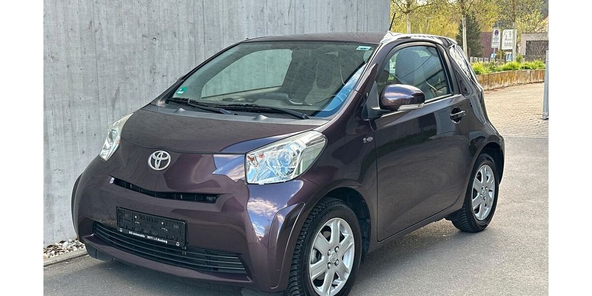Toyota IQ 99.000 km 6.490 &euro; Leinfelden-Echterdingen (Musberg) 70771