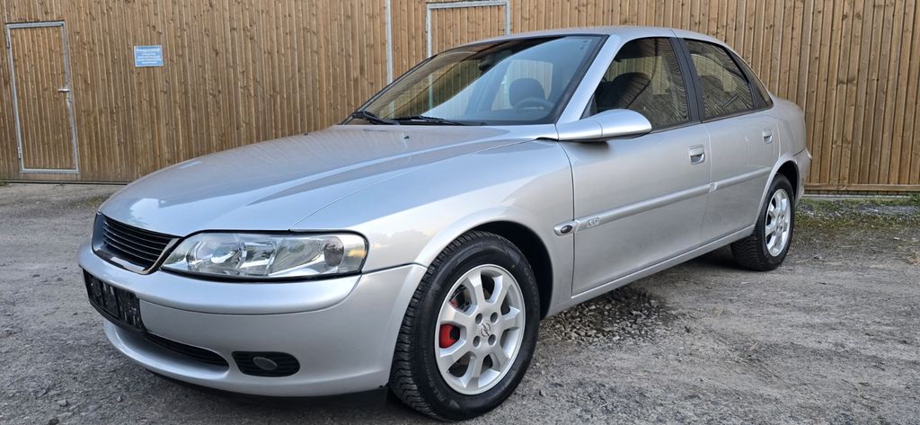 Opel Vectra 113.000 km 4.100 &euro; Bietigheim-Bissingen 74321
